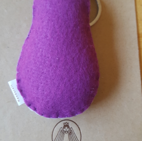 Angelic handmade felting art key chain - Picture 2 of 2